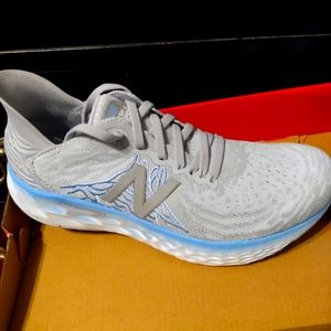 Women's Running Shoe